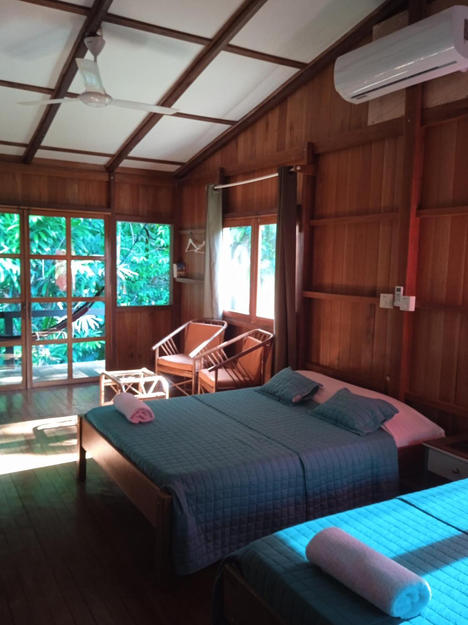 Cabanas Bajo Bosque Drake Drake Bay Exterior photo