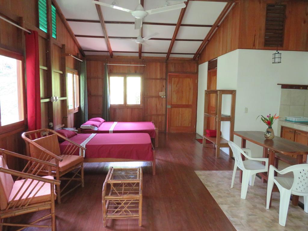 Cabanas Bajo Bosque Drake Drake Bay Exterior photo